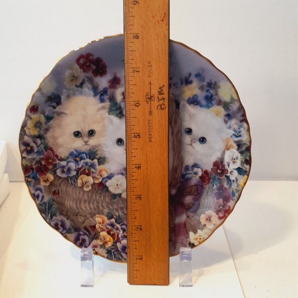 Bradford collector plate Garden Gifts [ BUNDLE OF JOY ] - Picture 6 of 8